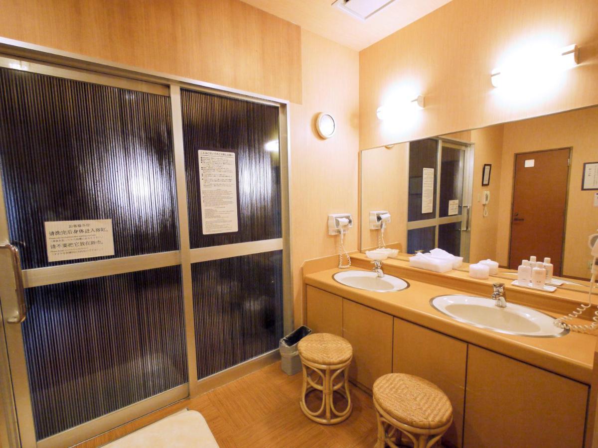 Hotel Route-Inn Toyokawa Inter Kültér fotó